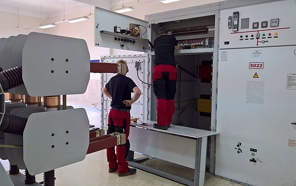 AEG maintenance work