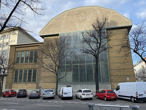 AEG-Turbinenhalle Huttenstraße